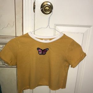 Cropped butterfly tee